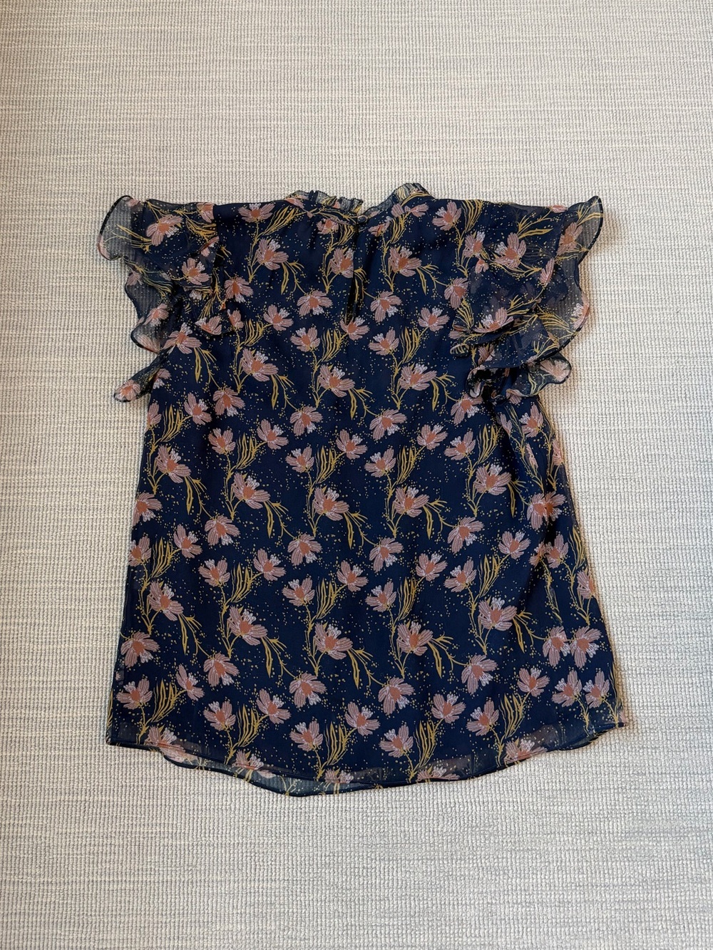 Intermix Blouse - Picture 3 of 3